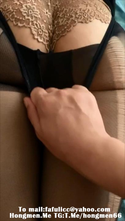 独家分享 极品必下 91某大神大奶人妻各种姿势各种场合啪…