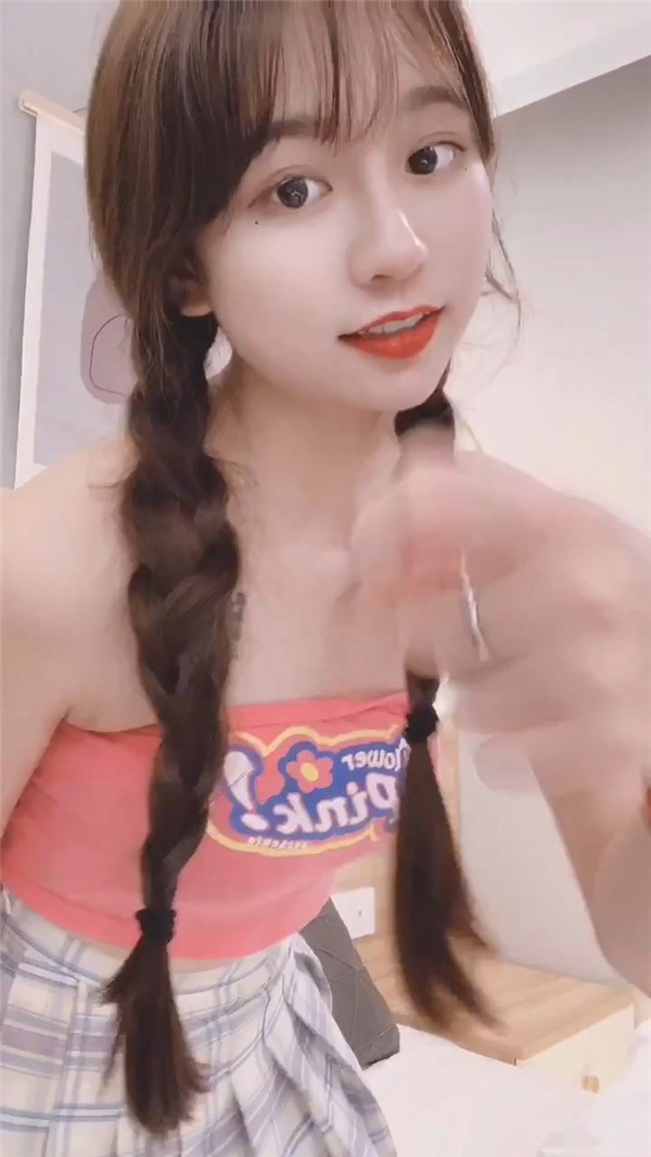 【超热】网红少女@可爱妹子@不见星空–合集(17V/568MB) COSPLAY-第3张