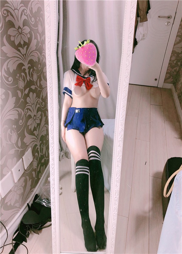 网红少女@推特@福利姬@朵朵酱(重症少女)之福利小合集(73P/4V/465MB) COSPLAY-第6张