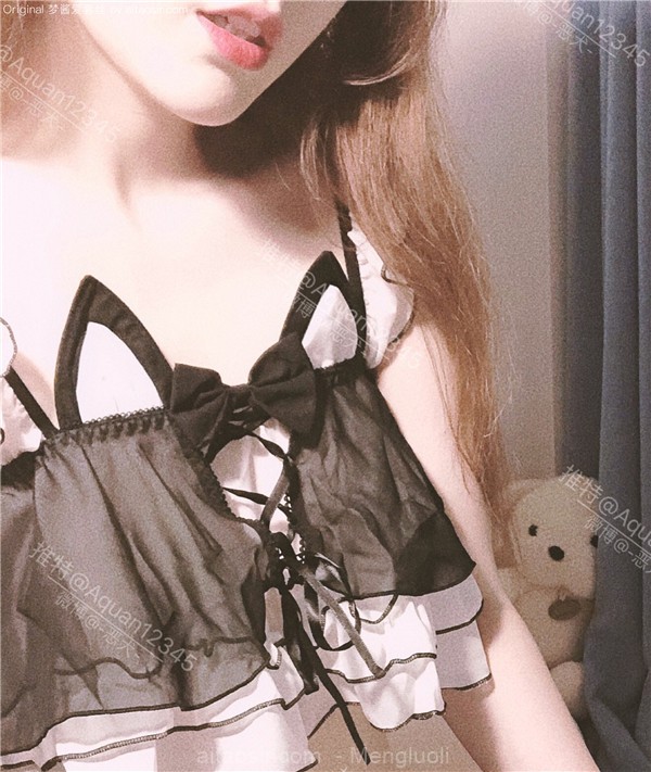 网红少女@福利姬@恶犬小姐姐之猫咪套(18P/2V/254MB) COSPLAY-第4张