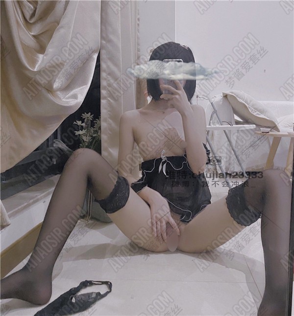 极品粉嫩@福利姬@初见（我不会冲浪）之尺度私拍小合集（54P/8V/281MB） COSPLAY-第7张