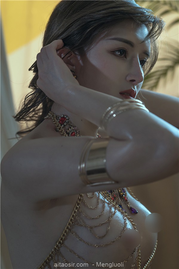 网红模特@微博红人@鹿八岁之异域少女(43P/402MB) COSPLAY-第2张