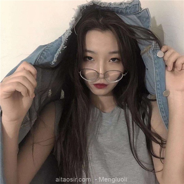 人气模特@辉夜姬之尺度私拍视图合集(44P/32V/533MB) 三次元-第2张