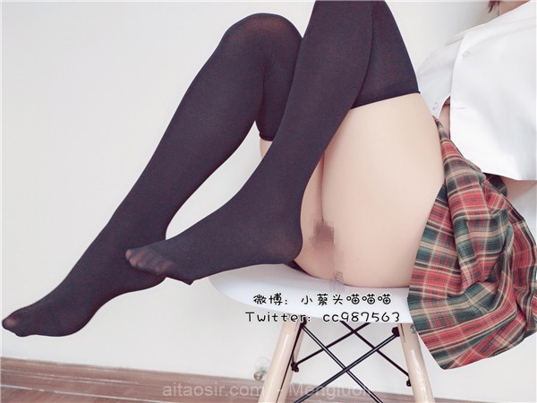 【超级推荐】最新极品爆乳网红@福利姬@桃气橘子(小葵酱k 小蔡头喵喵喵 由莉 抱抱小蔡头 莉原子)之小学妹(47P/1V/823MB) COSPLAY-第6张