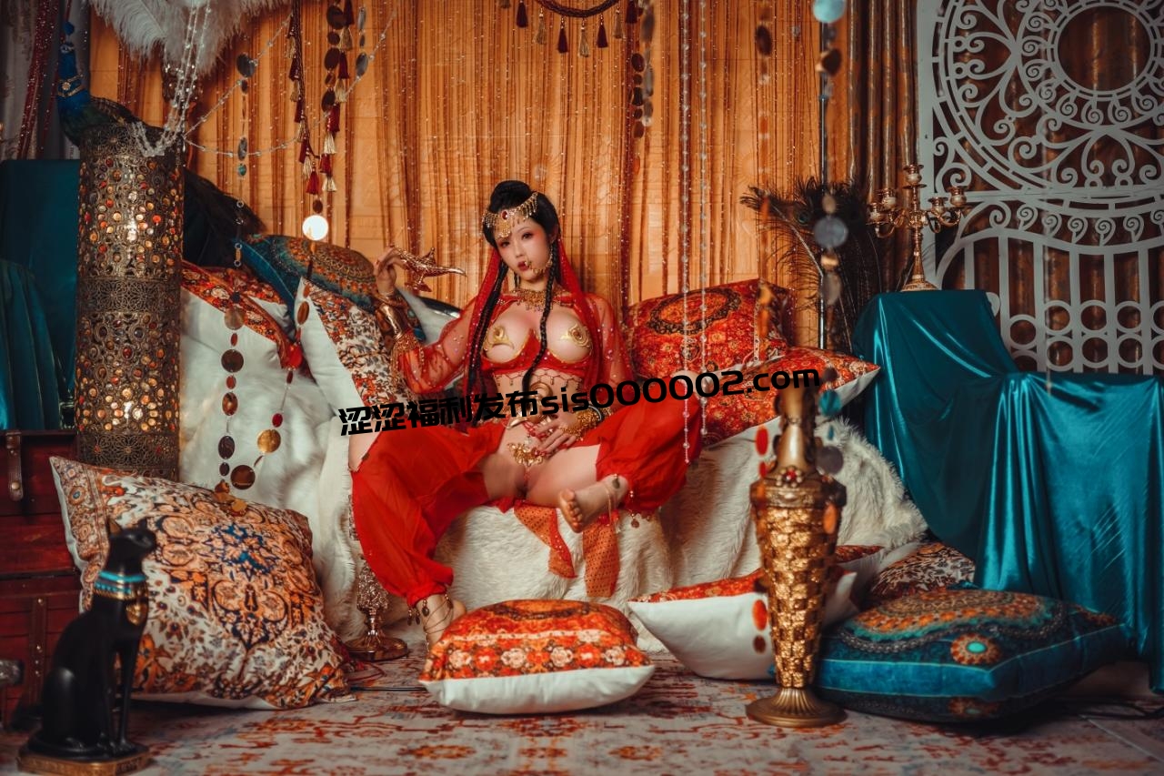 顶级露脸反差女神！推特爆火，极品福利姬【钛合金】大尺度私拍视图，波斯异域风情，骚丁勒逼呼之欲出，超诱人