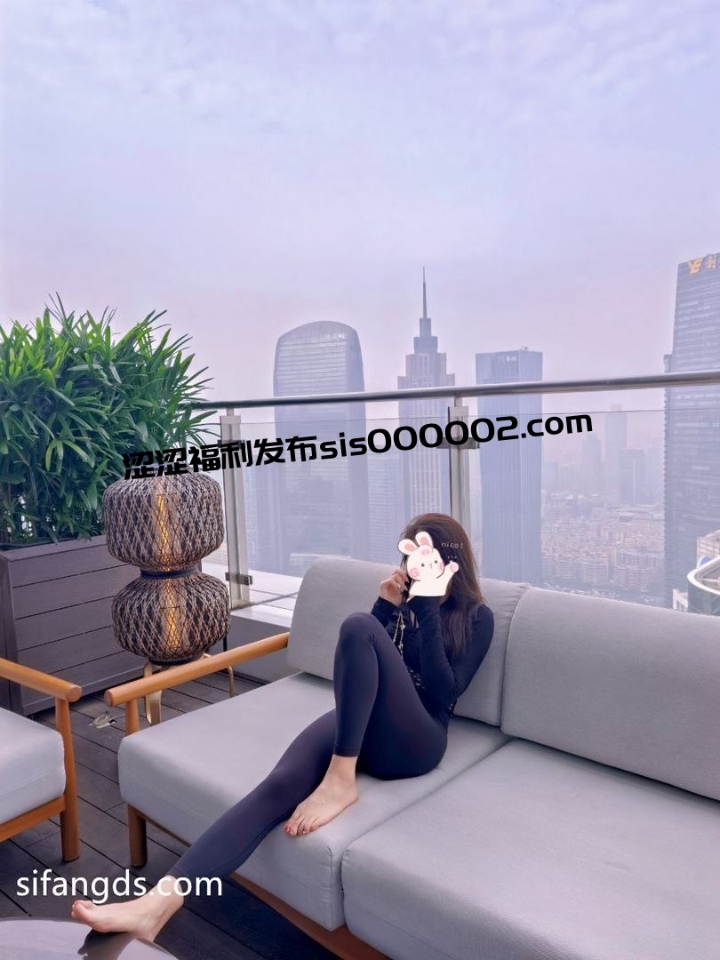 推特绿帽夫妻高质量换妻群P盛宴@吉人FQ 高价付费福利【263P/66V/20.6GB】