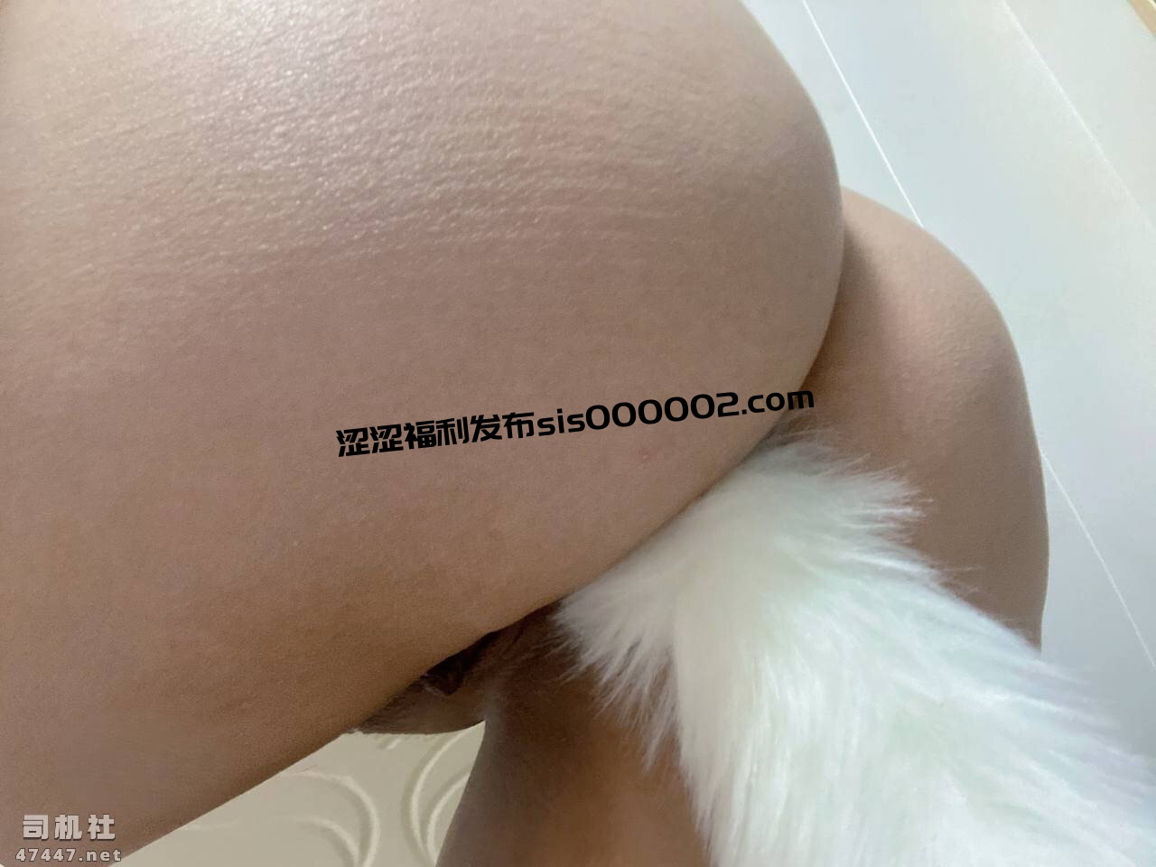 [熏/樱岛雾京子/格格巫]肥臀大奶自慰 [22P46V+378M][度盘+夸克]