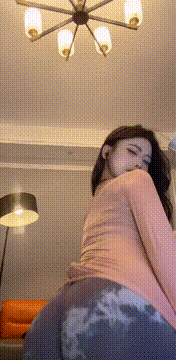 【快手】希希酱紫 7 快手第一美臀  凹凸户型 半透紧身裤