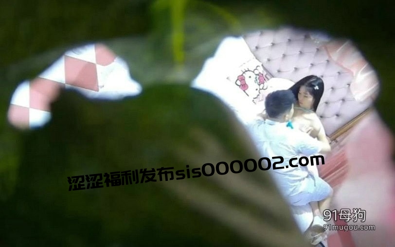 新流出❤️绿叶房高清偷拍两对男女做爱，胖哥和单位少妇偷情没弄几下就射了姐姐一脸不满意【1.3G】