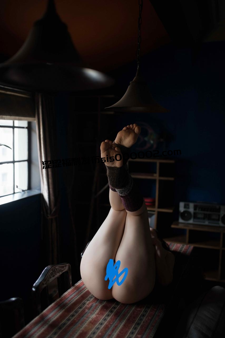 柚木绝版资源  肉感の巨乳つ娘